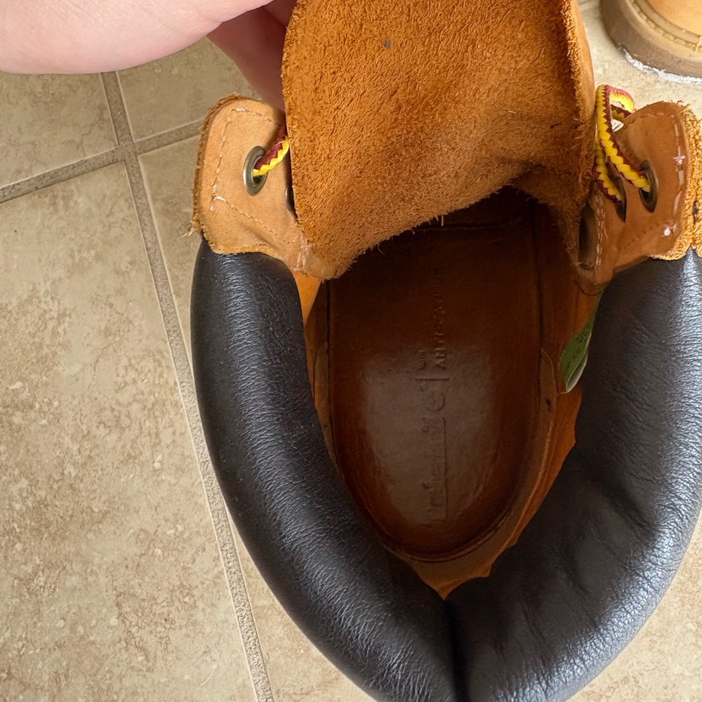 Timberland Boots - Picture 5 of 8
